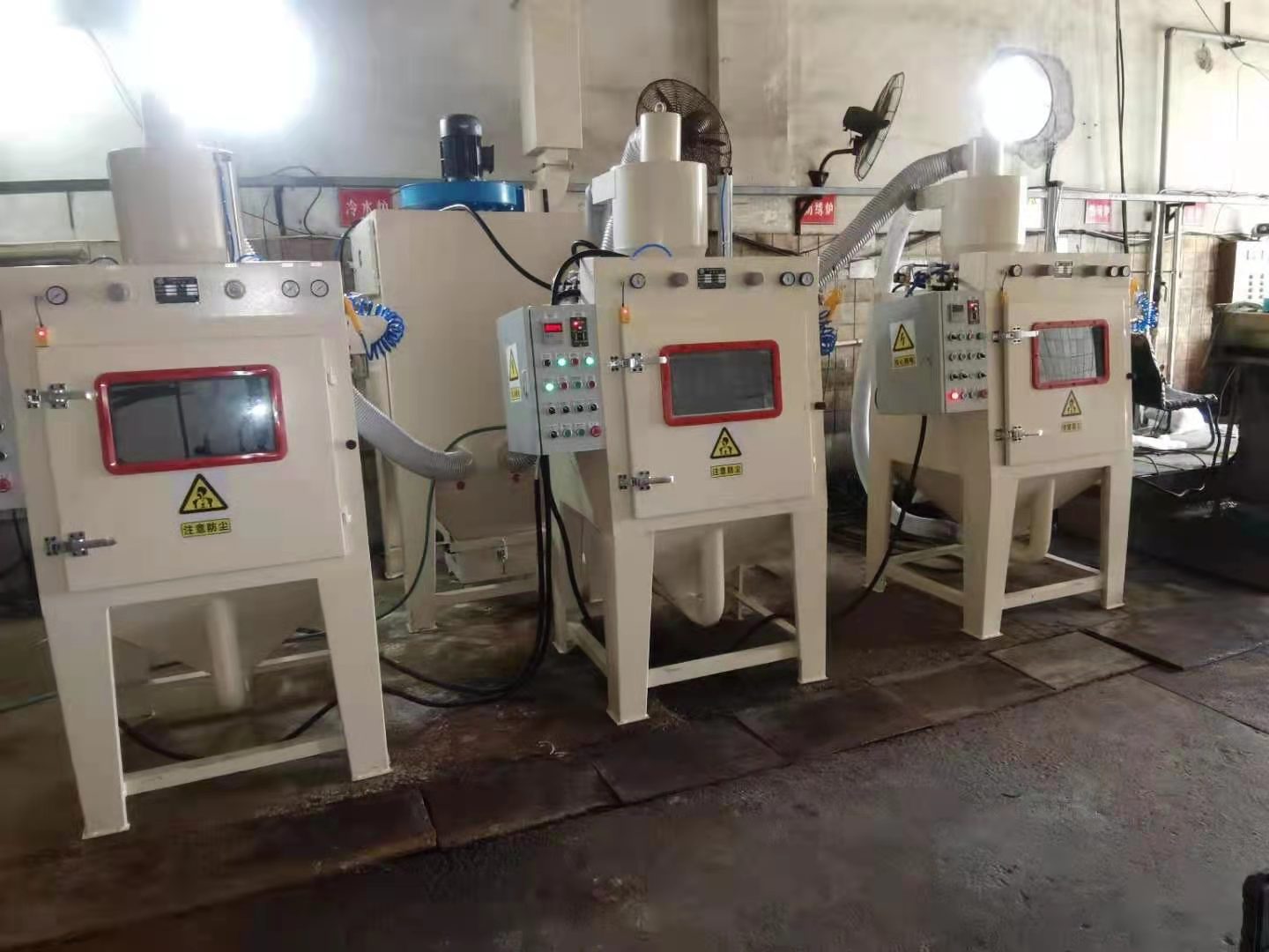 小型噴砂機(jī)的噴砂效果如何？